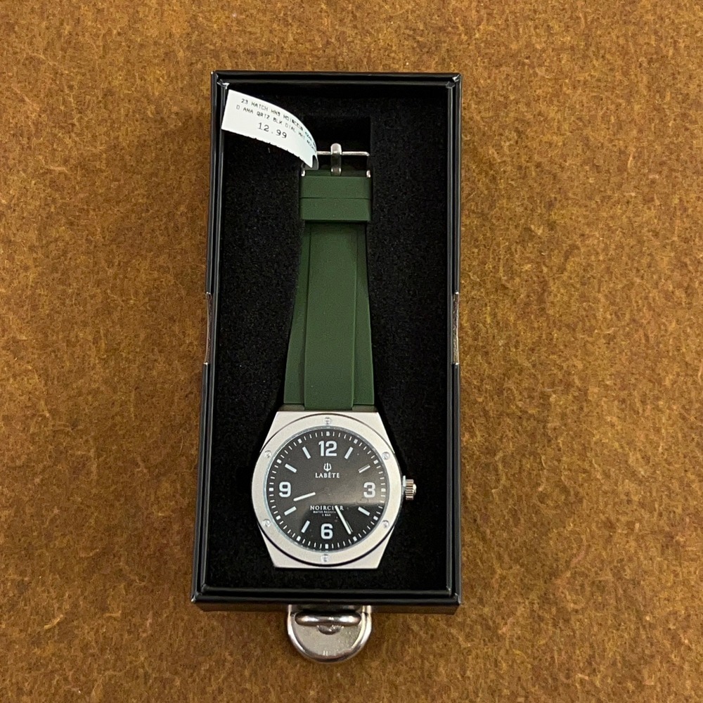 La Bete Mens OS Green Noirciar Silicone Strap Quartz Analog Wrist Watch NWB